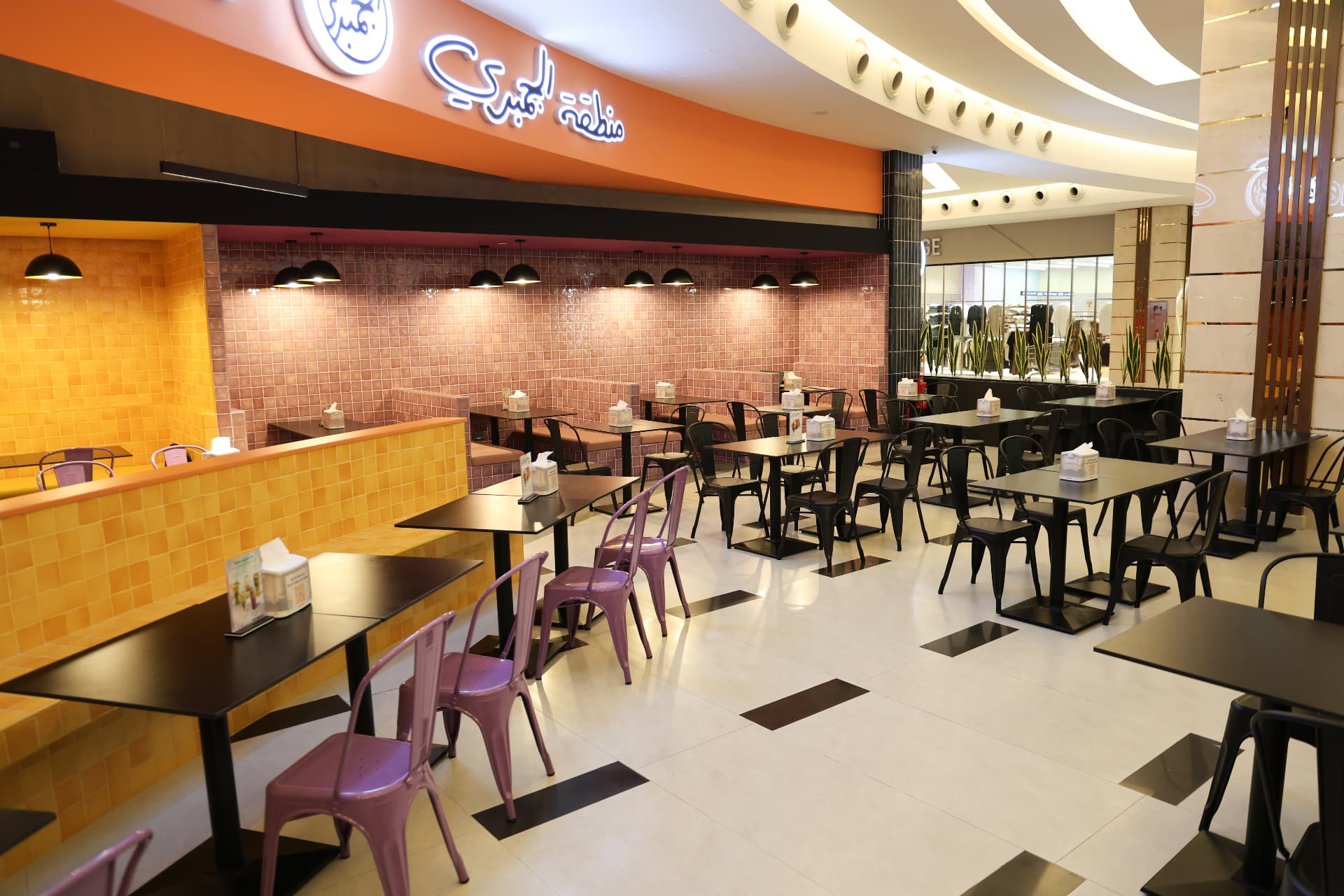 Riyadh Gallary